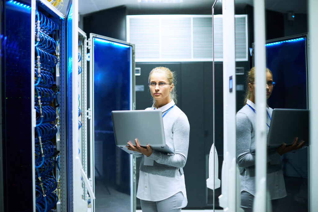 Maximizing Business Efficiency with Cloud Solutions